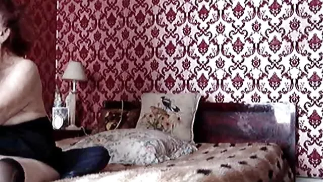楽しみの小さな小さなおっぱいを払うための彼のコック 女性 専用 av 動画