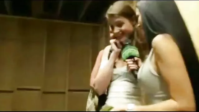 ホthreesomeとその後のパーティー 女 向け エッチ 動画