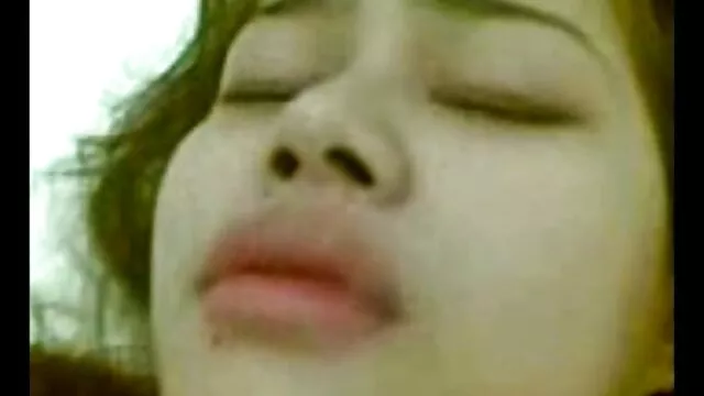 金髪の女の子は、彼氏とセックスをしている実業家です 無料 イケメン エッチ 動画