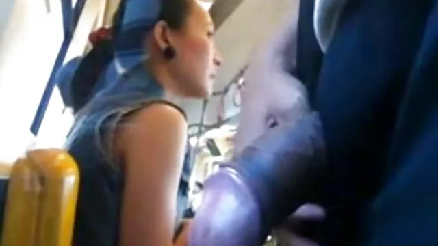 ビデオの若い温泉ひよこにバス停 女性 専用 無料 av 動画
